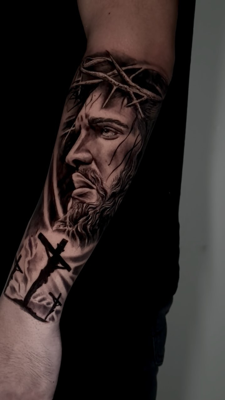 realism-religious-jesus-thorns.jpg